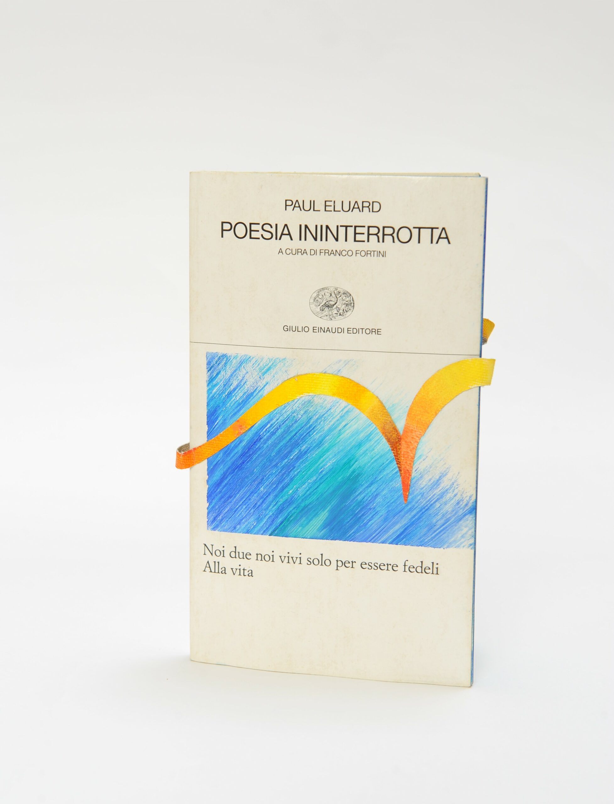 "Poesia ininterrotta" per La collana Bianca si colora.